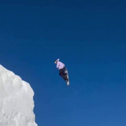 苏翊鸣创造历史!世界首个背靠背1980背后的极限挑战与突破