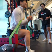 张伟丽备战UFC322:高强度训练背后,海外华人如何突破地域限制观赛?