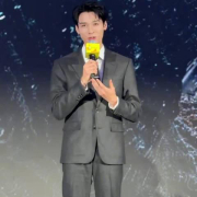 海外华人必看!2026鹅厂大剧《白衣公卿》来袭,教你如何突破地区限制畅享国产影视
