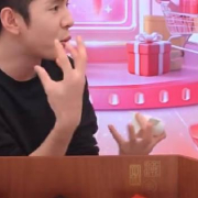 李佳琦熬夜追《水龙吟》上热搜!这部玄幻武侠剧到底有多香?