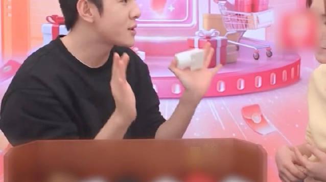 海外华人追剧困扰多?李佳琦通宵狂追《水龙吟》背后藏着这些跨区看片秘诀 1 海外华人追剧困扰多?李佳琦通宵狂追《水龙吟》背后藏着这些跨区看片秘诀