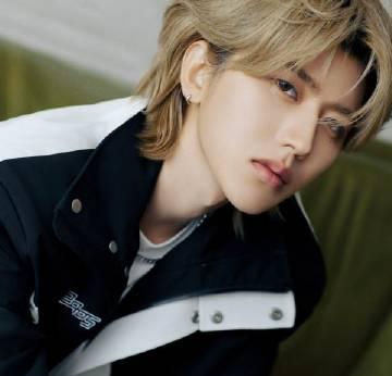 海外华人必看!3步解决爱奇艺地区限制,轻松追蔡徐坤新歌《What a Day》 1 海外华人必看!3步解决爱奇艺地区限制,轻松追蔡徐坤新歌《What a Day》