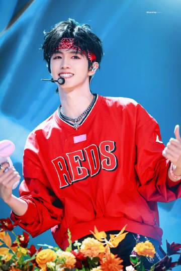 海外华人如何解锁朱志鑫20岁生日特别内容?这些方法太实用了! 1 海外华人如何解锁朱志鑫20岁生日特别内容?这些方法太实用了!