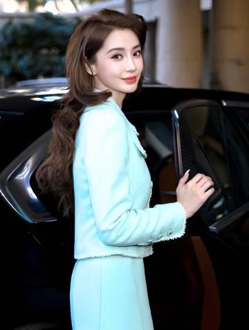 海外华人追剧困扰多?Angelababy黑发造型引发对国内娱乐内容限制的思考 2 海外华人追剧困扰多?Angelababy黑发造型引发对国内娱乐内容限制的思考