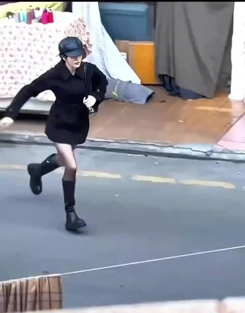 海外华人追剧必备!3招教你解锁国内热门综艺,再也不怕错过迪丽热巴新造型 1 海外华人追剧必备!3招教你解锁国内热门综艺,再也不怕错过迪丽热巴新造型