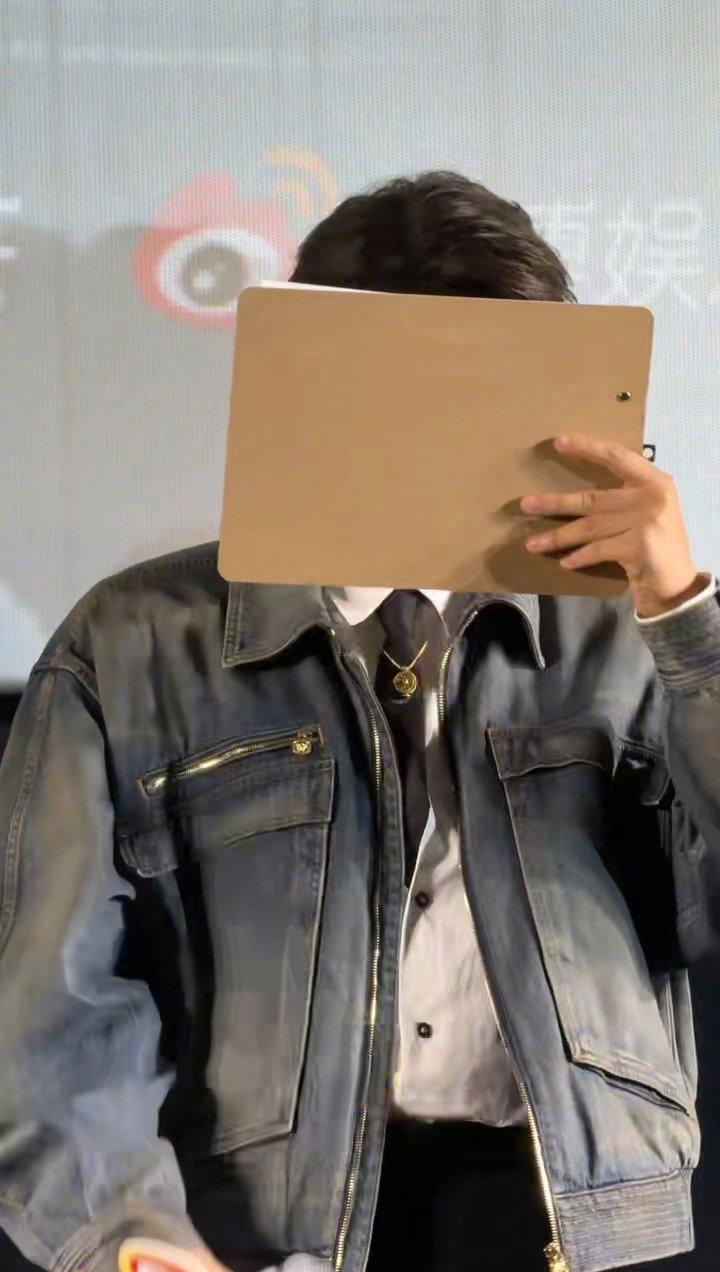 海外华人必看:轻松解除大陆影视音乐地区限制全攻略 1 海外华人必看:轻松解除大陆影视音乐地区限制全攻略