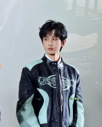 海外追剧党必看!一招解决“地区限制”烦恼,轻松解锁国内影视库 4 海外追剧党必看!一招解决“地区限制”烦恼,轻松解锁国内影视库