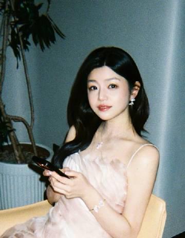 海外华人追剧听歌不再愁!三招破解地区限制,告别卡顿烦恼 1 海外华人追剧听歌不再愁!三招破解地区限制,告别卡顿烦恼