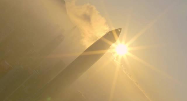 在海外看不了爱奇艺?别急,先听听这首让无数华人破防的《奇迹航线》 1 在海外看不了爱奇艺?别急,先听听这首让无数华人破防的《奇迹航线》