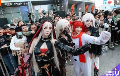 DNF嘉年华第二日精彩回顾:西海岸街区狂欢与F1天王赛激情对决 3 DNF嘉年华第二日精彩回顾:西海岸街区狂欢与F1天王赛激情对决