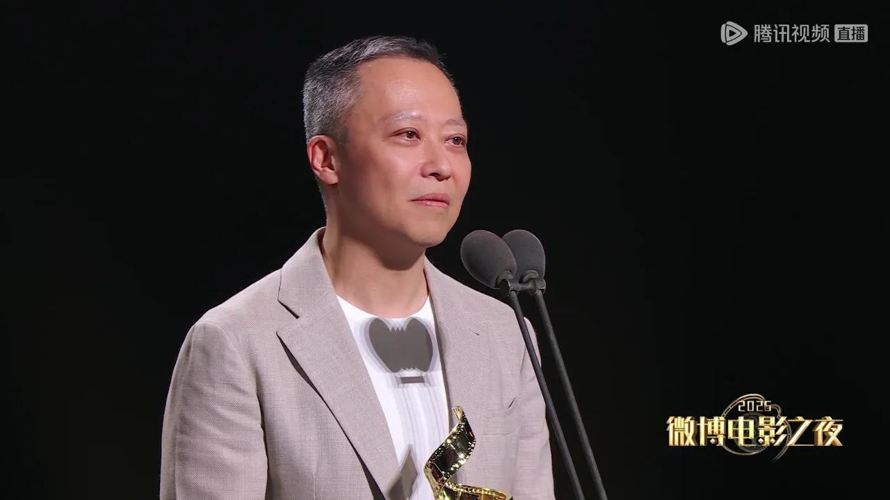 刷到今年微博电影之夜的片单，我连夜订了机票：这些国产片值得专门飞回来看