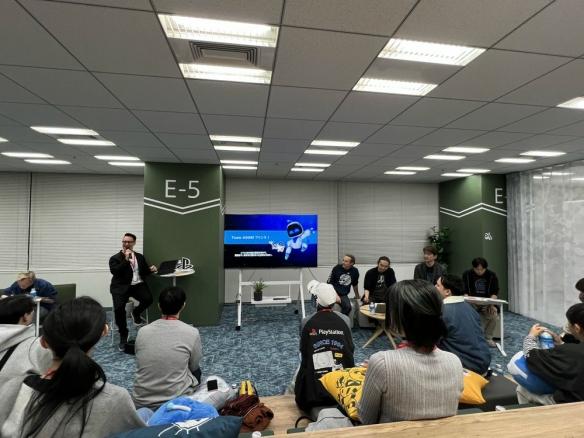 与Team ASOBI面对面:揭秘《宇宙机器人》的幕后故事