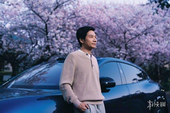 雷军重返武大:小米坚持“薄利多销”,将超额利润回馈用户